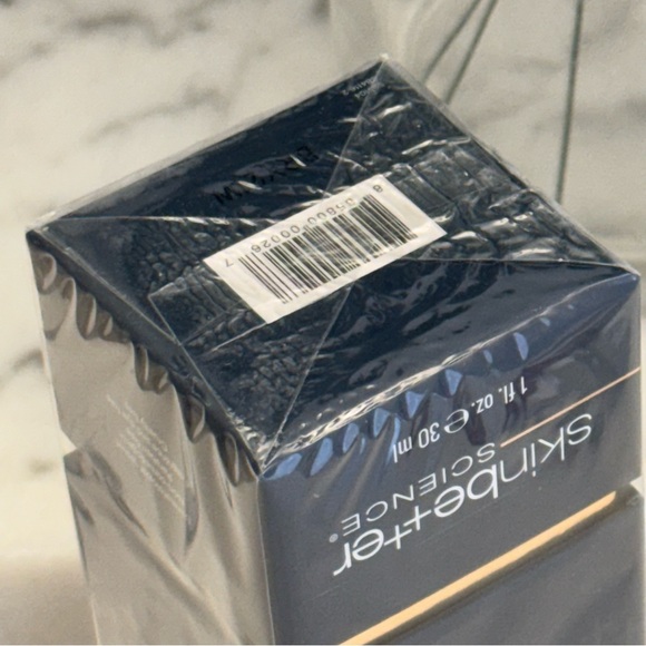 Skinbetter Science Intensive Alpharet Overnight Cream - 1.0fl oz (30ml) - Picture 5 of 5